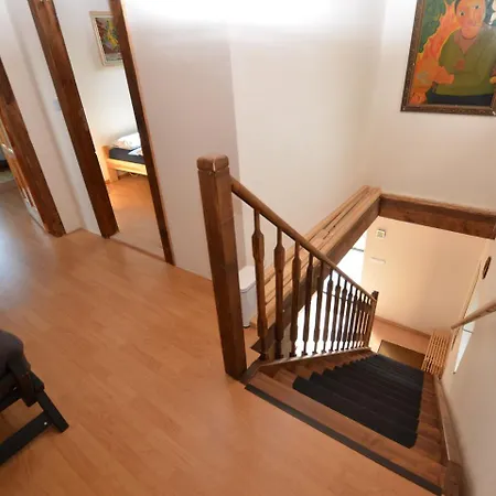 Cozy Holiday Home Near Forest In Bohemia Labut
